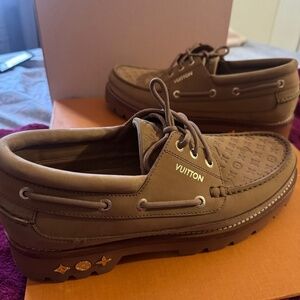 Louis Vuitton major loafers